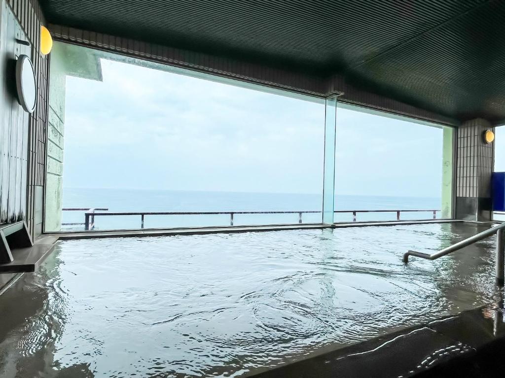 瀬波 清波温泉