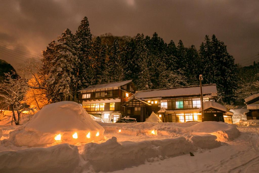 清津峡温泉　いろりとほたるの宿せとぐち